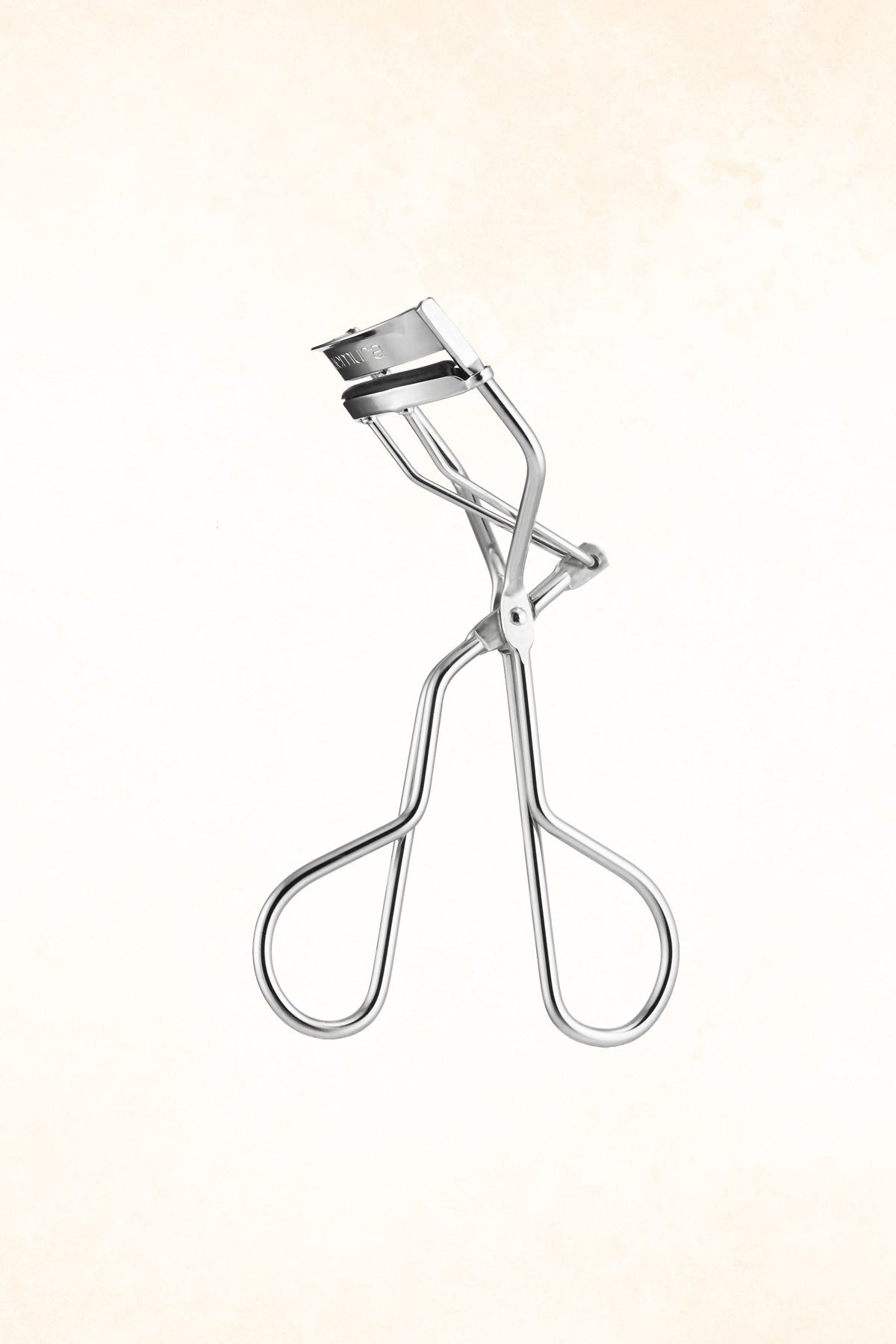 Shu Uemura – Eyelash Curler